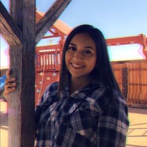 Meet your Posher, Isabella